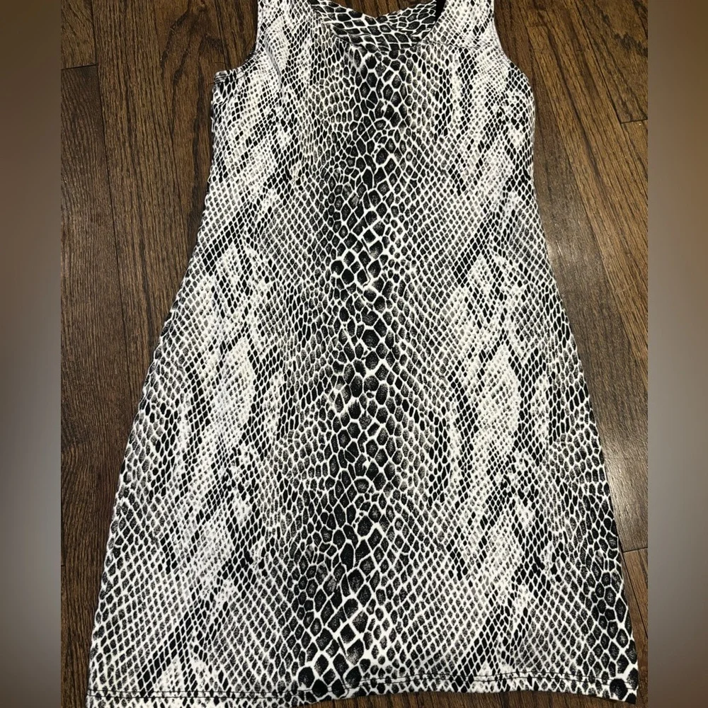 Cheryl Creations Sleeveless Snake Print tween lined Dress - size large (size 14)